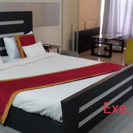 Hotel Little Palace Dibrugarh Eksteriør bilde