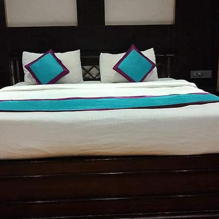Hotel Little Palace Dibrugarh Eksteriør bilde